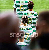 21752643.jpg