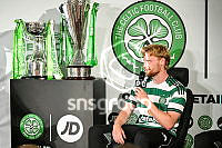 21411833.jpg