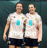 21399129.jpg
