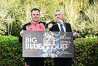 21812158.jpg